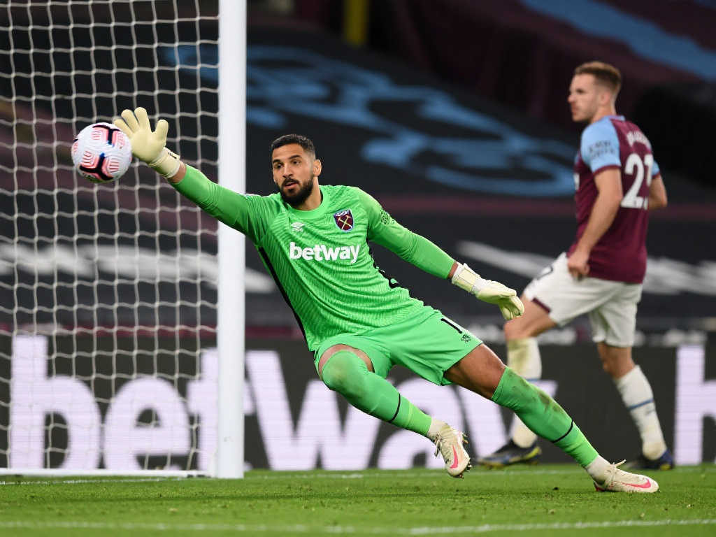 赖斯：多纳鲁马神勇表现令人叹服，我们错失更多进球机会